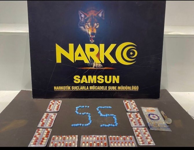 Samsun’da Bir Kişi Araç İçinde Uyuşturucuyla Yakalandı