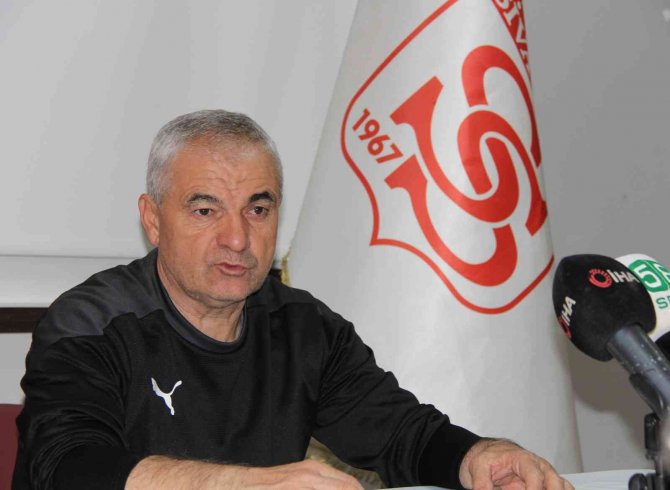 Rıza Çalımbay’dan Taraftara Çağrı: "Gelin Bütünleşelim"
