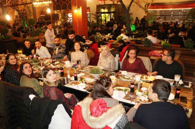 Cevahir’den Öğretmenlere Unutulmaz Gece