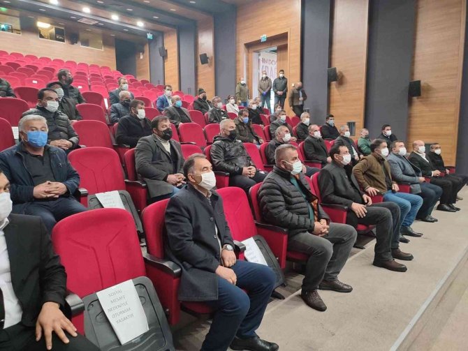 Akdağmadeni Kaymakamı Topuz, “Önceliği Alt Yapı Ve İçme Suyuna Verdik”
