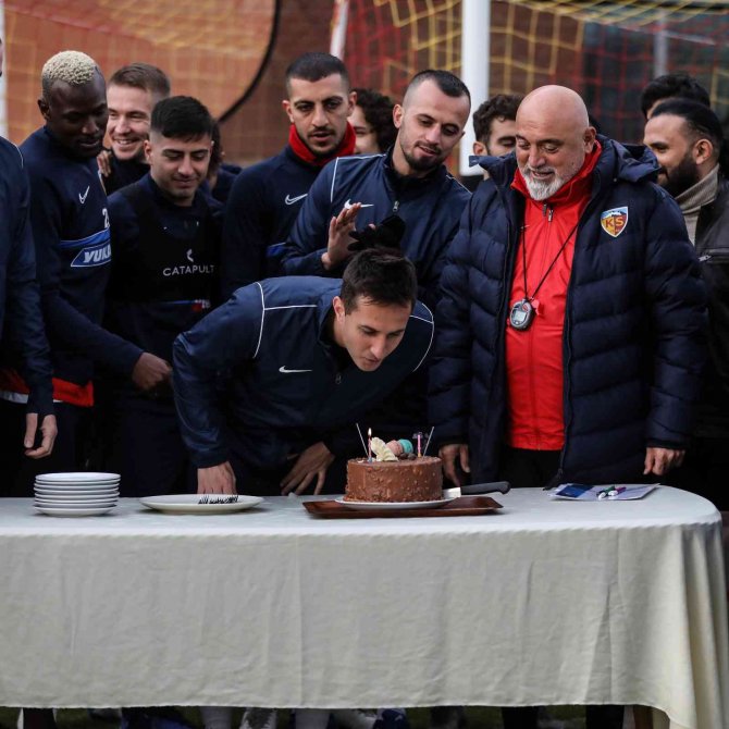 Mario Gavranovic’in Doğum Günü Kutlandı