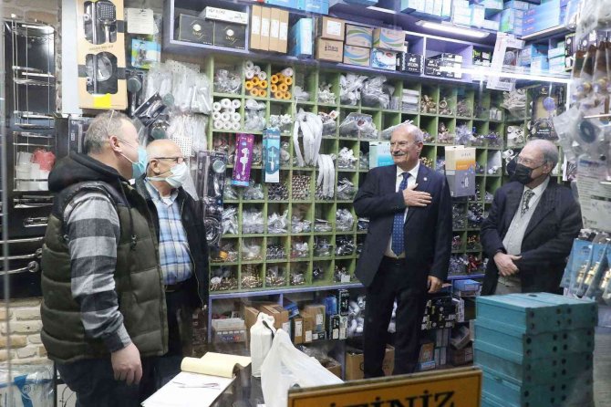 Ato Başkanı Baran, Posta Caddesi’ndeki İşletmeleri Ziyaret Etti