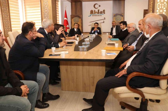 Ahlat’ta ‘Marka Şehir Ahlat’ Projesi