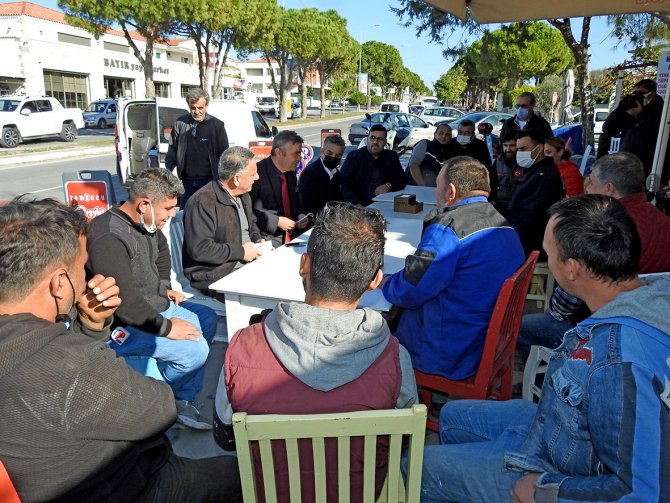 Alaçatı’da Sanayi Esnafı İş Yerlerinin Şehir İçinde Kalmasından Dertli