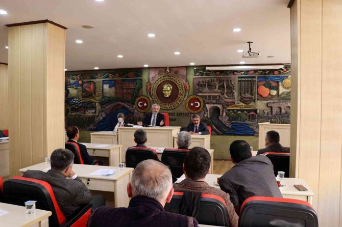 Meclis Yüzde 77 ’Evet’ Oyu Çıkan O Köylere Vize Vermedi