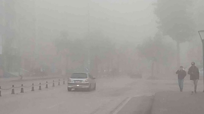 Hatay’da Sabah Saatlerinde Sis Etkili Oldu