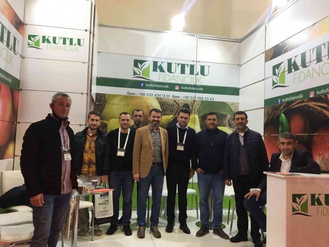İ̇negöllü Çiftçiler Tarımdaki Yenilikleri Antalya Fuarında İnceledi