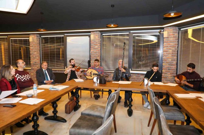 Müziğe Gönül Verenler Talas Musiki Cemiyeti’nde Buluşuyor