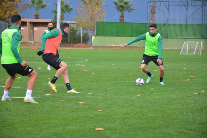 Kocaelispor, Yara Sarmak İstiyor