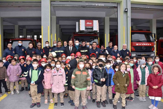 Konya’da Minik Öğrenciler Yangın Konusunda Bilinçleniyor
