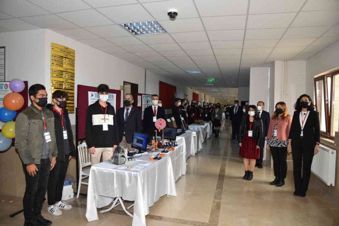 Denizli’de 4006 Tübi̇tak Bilim Fuarı Açıldı