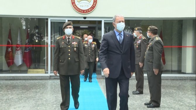Bakan Akar, Tsk Komuta Kademesi Güney Deniz Saha Komutanlığı’nda