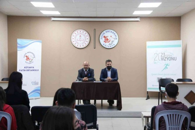 Müdür Başyiğit’ten Öğrencilere: ”Yılmadan, Pes Etmeden Çalışarak Başarıya Ulaşmalısınız”