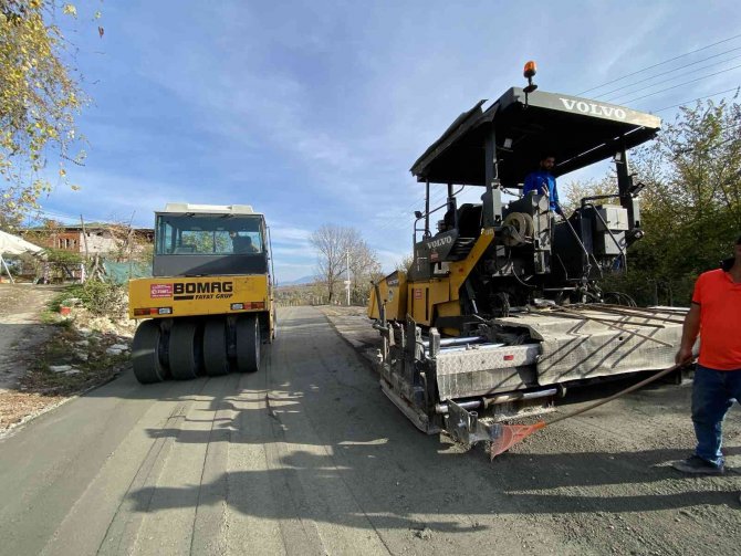 Büyükşehir 40 Kilometrelik Beton Yol İmalatında Sona Geldi