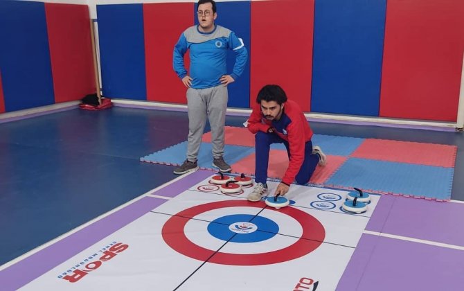 Bedensel Engelli Sporcular Floor Curling’de Yarıştı