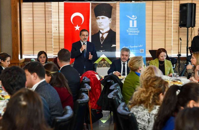 Başkan Ataç: "Tepebaşı’nda Kadının Yeri Ayrıdır"