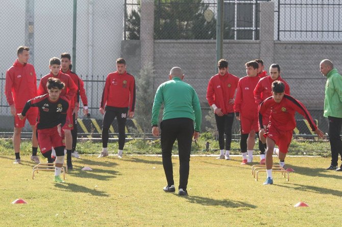 Eskişehirspor, Uşakspor Maçı Hazırlıklarını Tamamladı