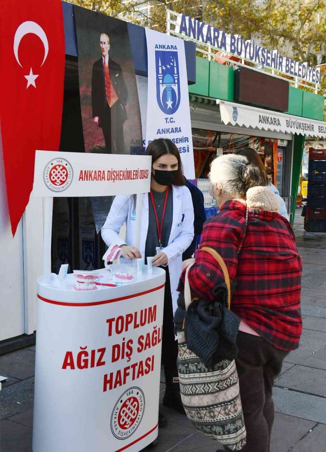 Büyükşehir Başkentlileri Ağız Ve Diş Sağlığı Konusunda Bilinçlendiriyor