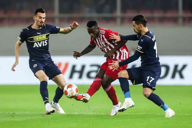 Uefa Avrupa Ligi: Olympiakos: 0 - Fenerbahçe: 0 (İ̇lk Yarı)