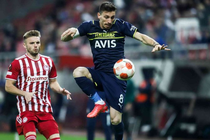 Uefa Avrupa Ligi: Olympiakos: 0 - Fenerbahçe: 0 (İ̇lk Yarı)