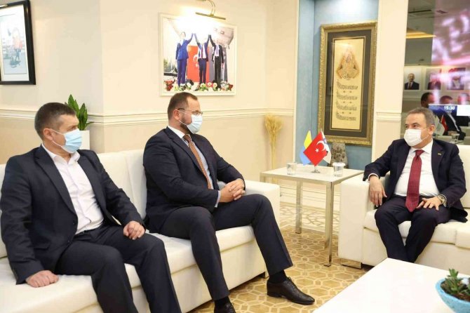 Ukrayna Lutsk Belediye Başkanı Başkan Böcek İle Bir Araya Geldi