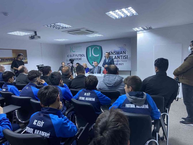 ’Geleceğin Yıldızları’ Ic Futbol Akademisi’nde Yetişecek