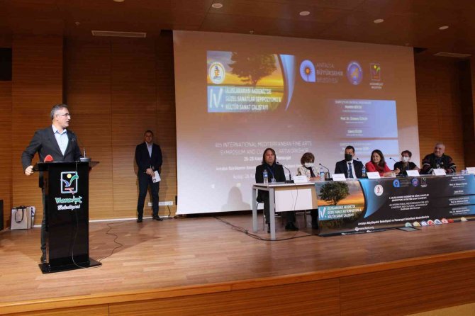 Manavgat’ta Güzel Sanatlar Sempozyumu Başladı