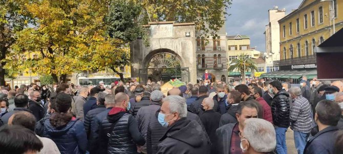 Antalya Ptt Posta Hizmetleri Eski Müdürü Hayatını Kaybetti