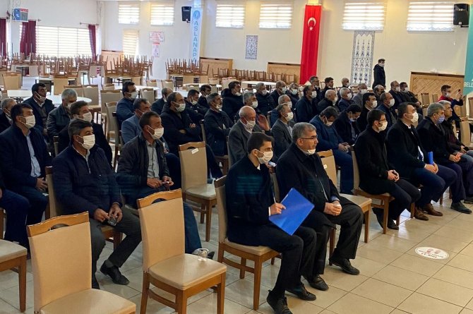 Aslanapa’da Muhtarlar Çalıştayı