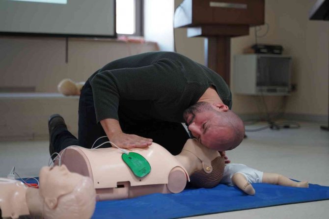 Bursa’da İlk Yardım Eğitimi