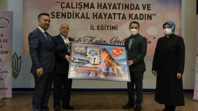 Hak-i̇ş Genel Başkanı Arslan: “Muhalefetten Bir Kısım Siyasi Aktörler, Türkiye’nin Yeniden Imf İle Bir Anlaşma Yapmasını Seslendirmeye Başladı”