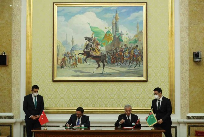 Türkiye İle Türkmenistan Arasında 8 Anlaşma İmzalandı