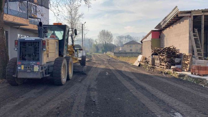 Düzce’de Trafiği Rahatlatacak Hamleler Devam Ediyor