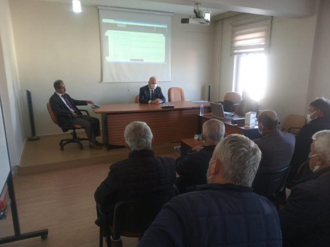 Muhtarlar Eğitimden Geçti