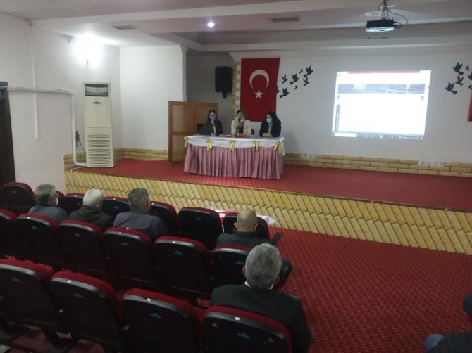 Muhtarlar Eğitimden Geçti