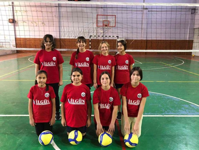 Genç Yetenekler Başarılı Antrenörlere Emanet