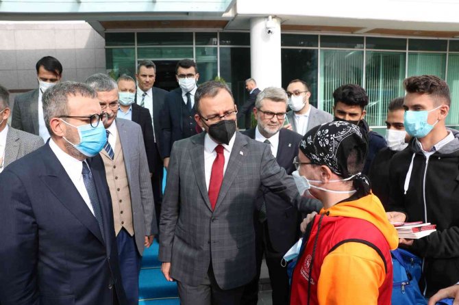 Gençlik Ve Spor Bakanı Kasapoğlu, Kahramanmaraş’ta