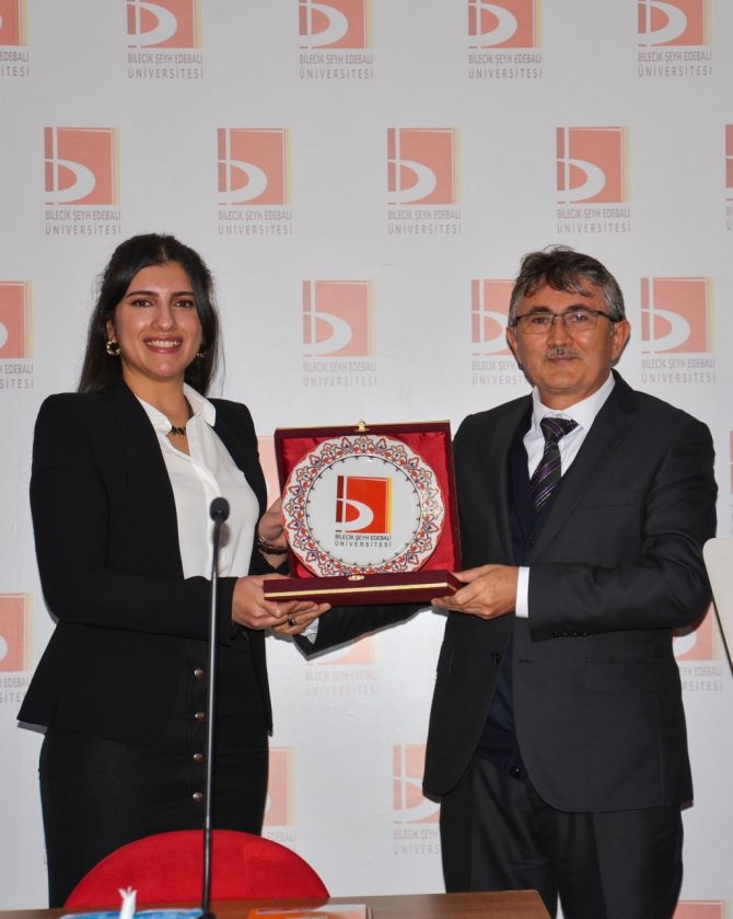 ‘Kadına Yönelik Şiddete Birlikte Dur Diyelim’ Konferansı Düzenlendi