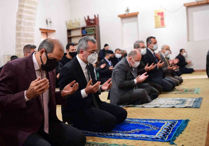 Sütçü İ̇mam Kabri Başında Dualarla Anıldı