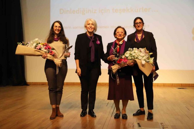 Soğanlık Kültür Merkezi’nde "Kadına Yönelik Şiddete Toplumsal Cinsiyet Penceresinden Bakmak’ Paneli