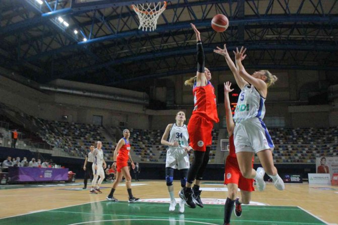 Kbsl: Umf Yapı İ̇zmit Belediyespor: 61- Botaş: 69