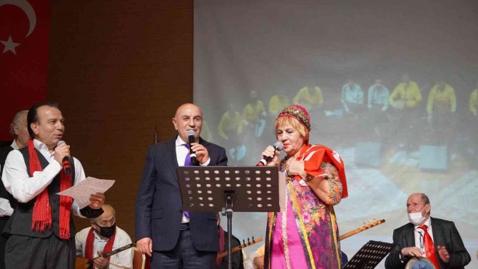 Keçiören Belediyesi Emekliler Platformu Sıra Gecesi Düzenledi