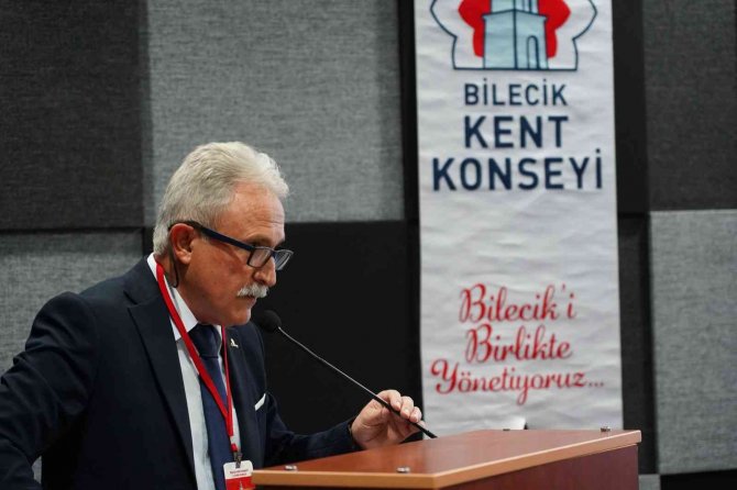 Kent Konseyi Başkanlığına Tekrar Seyfi Özgen Seçildi