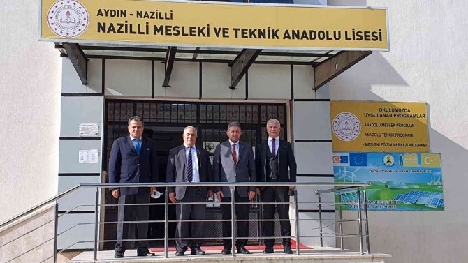 Meslek Liselerinde Okul-sektör İ̇lişkileri Masaya Yatırıldı