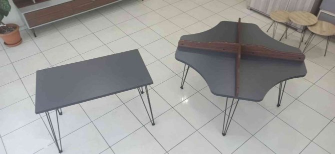 Okulların Kitaplıkları Bu Okuldan Çıkıyor