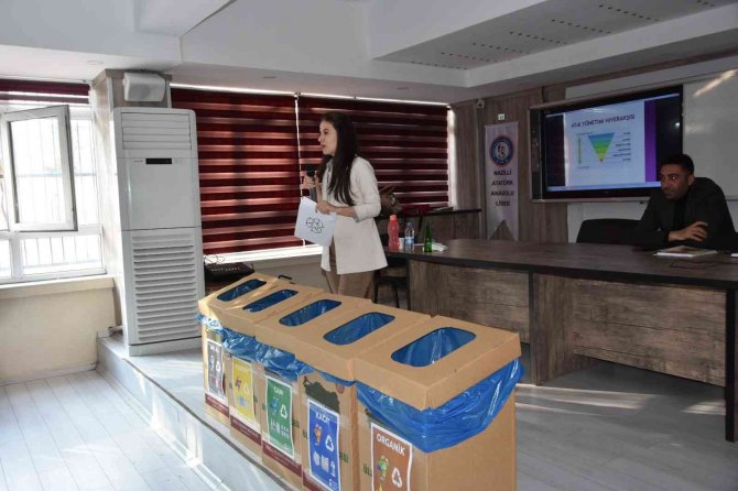 Nazilli Belediyesi’nden Sıfır Atığa Eğitim Desteği