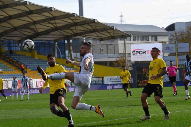 Denizlispor Deplasmandan 1 Puanla Dönüyor