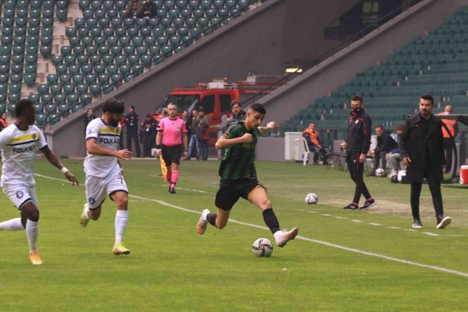 Spor Toto 1. Lig: Kocaelispor: 1 - Menemenspor: 2