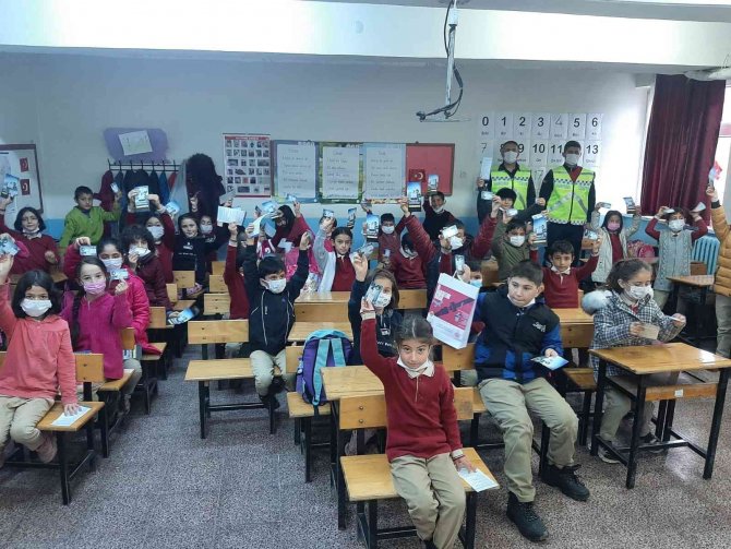 Jandarma ‘Çocuk Dedektif’ler Yetiştiriyor