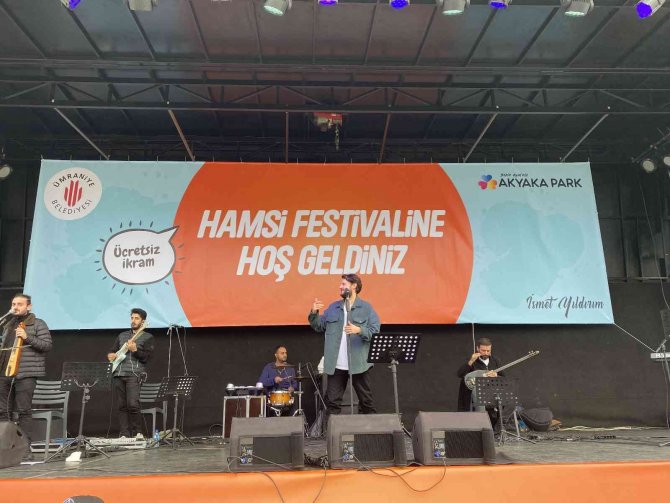 Ümraniye’de Hamsi Festivalinde 2.5 Ton Hamsi Dağıtıldı